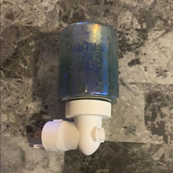 Scentsy Other - NEW Scentsy wall plug in